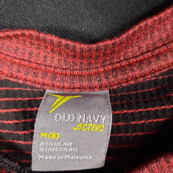 Old navy active long sleeve boys shirt size M(8) - Picture 3 of 4